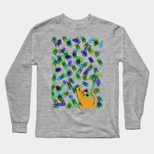 Artist cat creating colorful doodle scratch art Long Sleeve T-Shirt